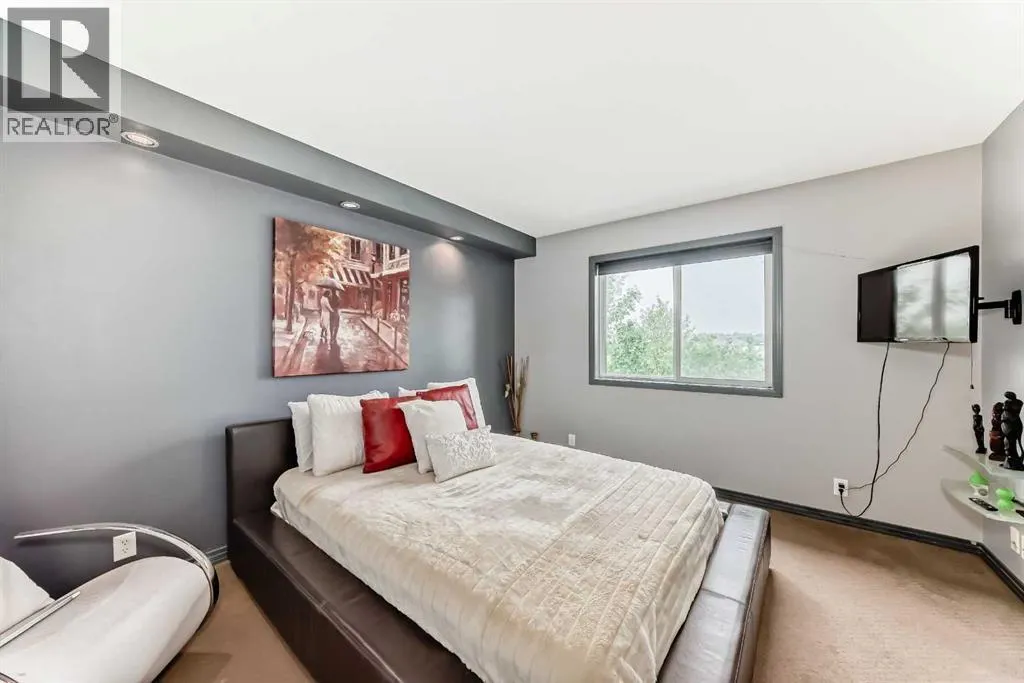 206 Tuscany Ravine Close NW