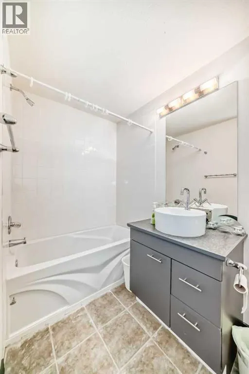 206 Tuscany Ravine Close NW