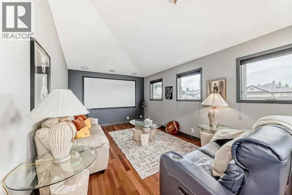 206 Tuscany Ravine Close NW