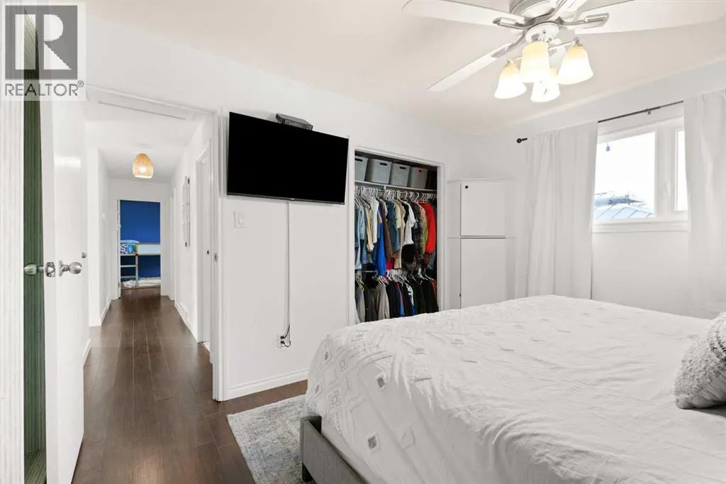 49 Corbitt Way SE