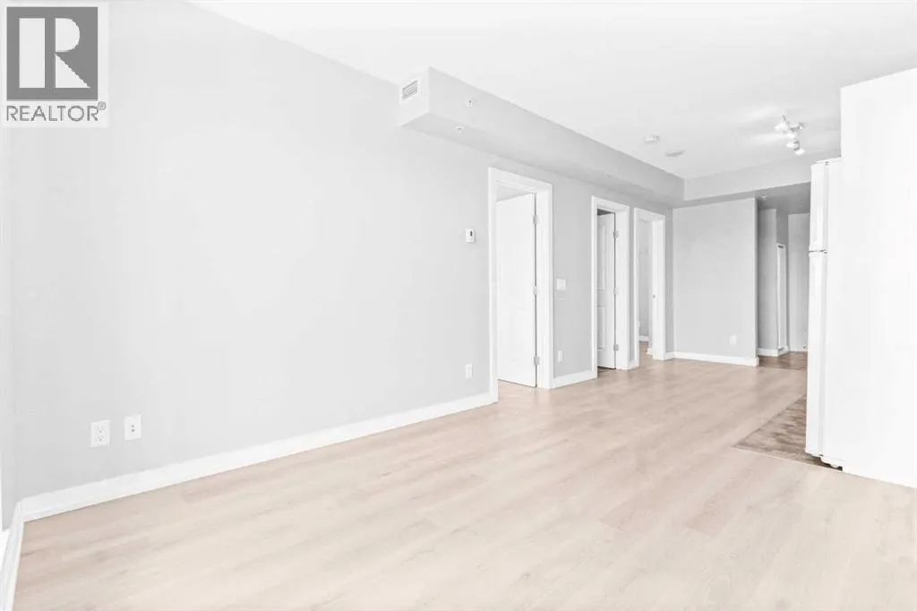907, 3830 Brentwood Road NW