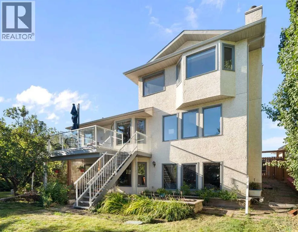 315 Hawkland Place NW