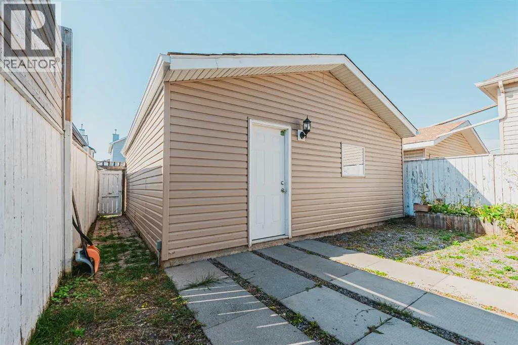 79 SADDLEMONT Way NE