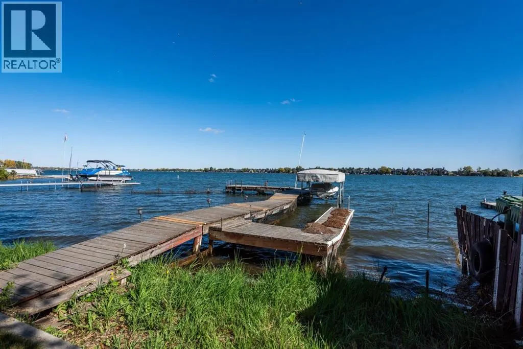 968 West Chestermere Drive