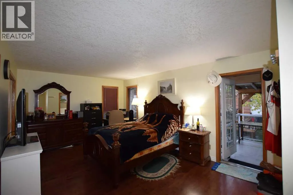 94 Douglas Woods Close SE