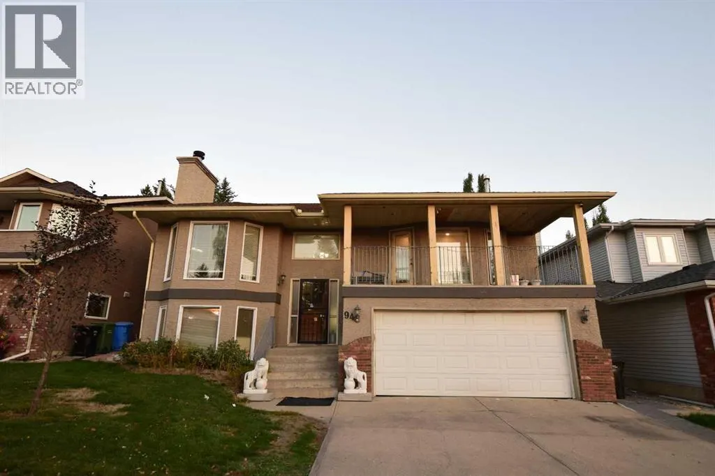 94 Douglas Woods Close SE