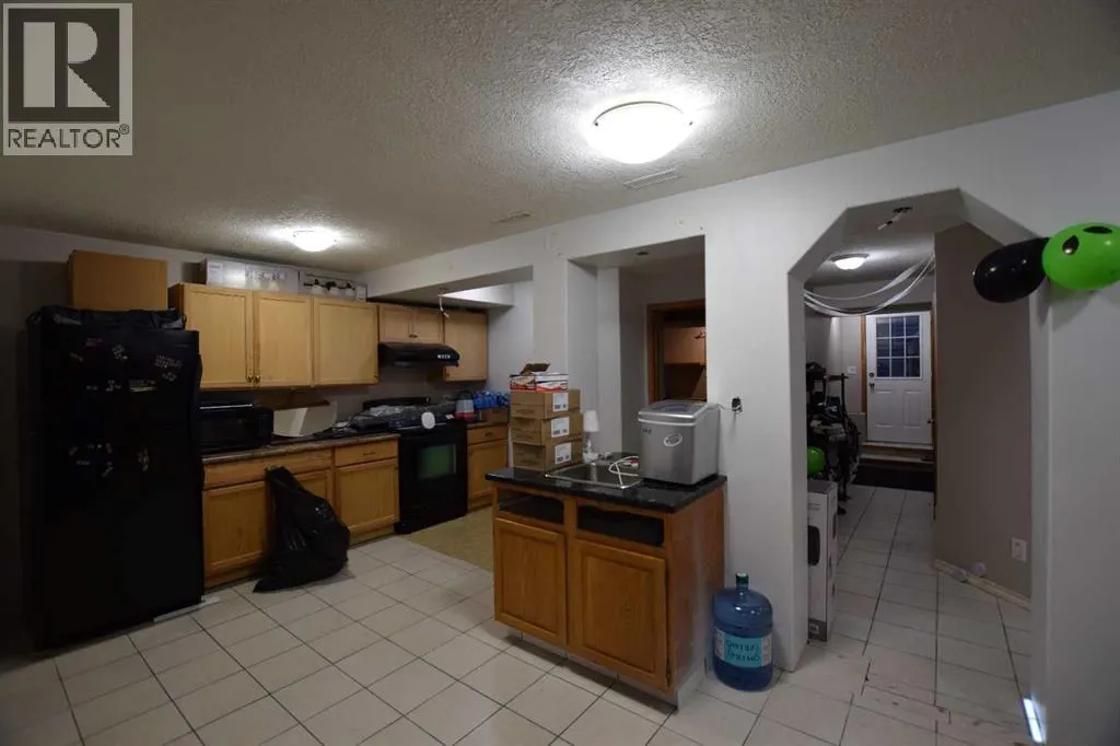 94 Douglas Woods Close SE