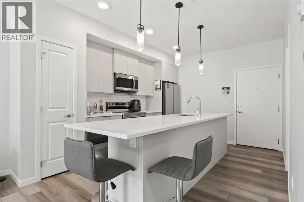 1104, 220 Seton Grove SE