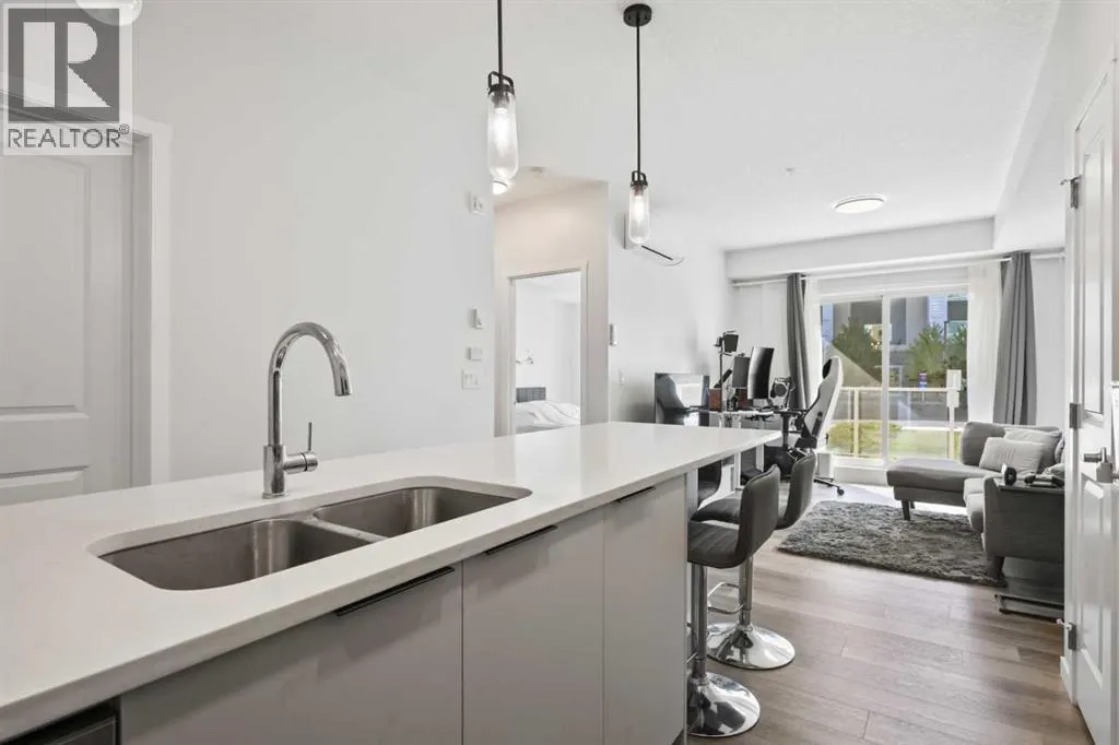 1104, 220 Seton Grove SE