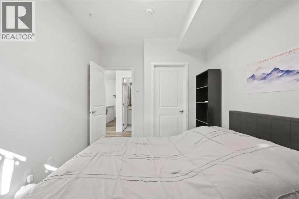 1104, 220 Seton Grove SE