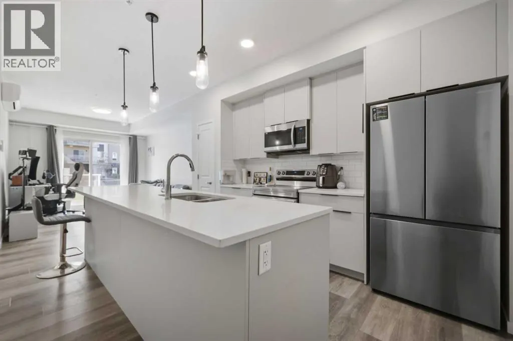 1104, 220 Seton Grove SE