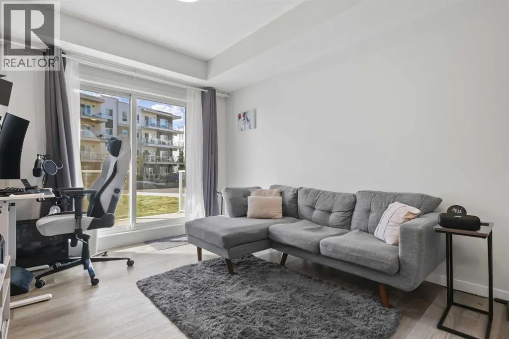 1104, 220 Seton Grove SE