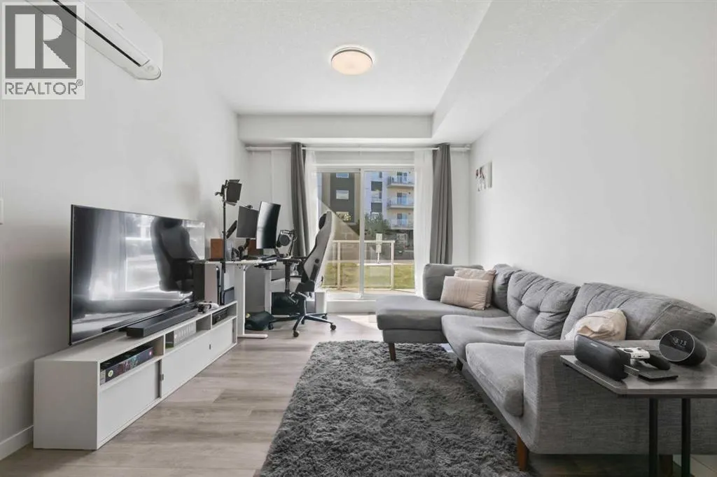 1104, 220 Seton Grove SE