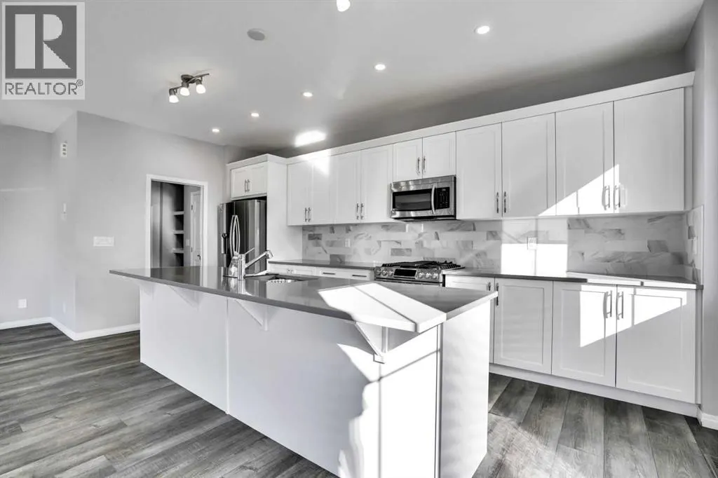 64 Carrington Crescent NW
