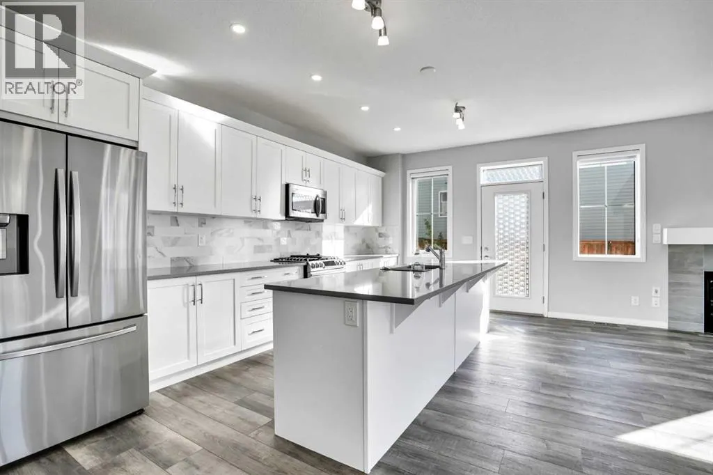 64 Carrington Crescent NW