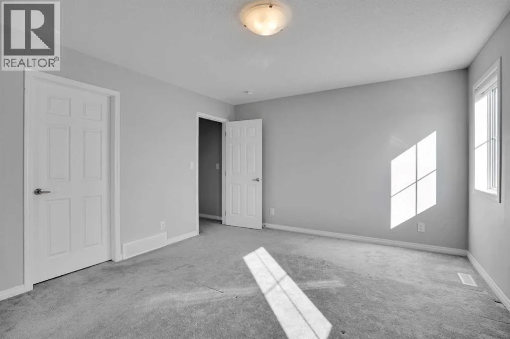 64 Carrington Crescent NW