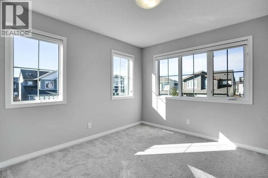 64 Carrington Crescent NW
