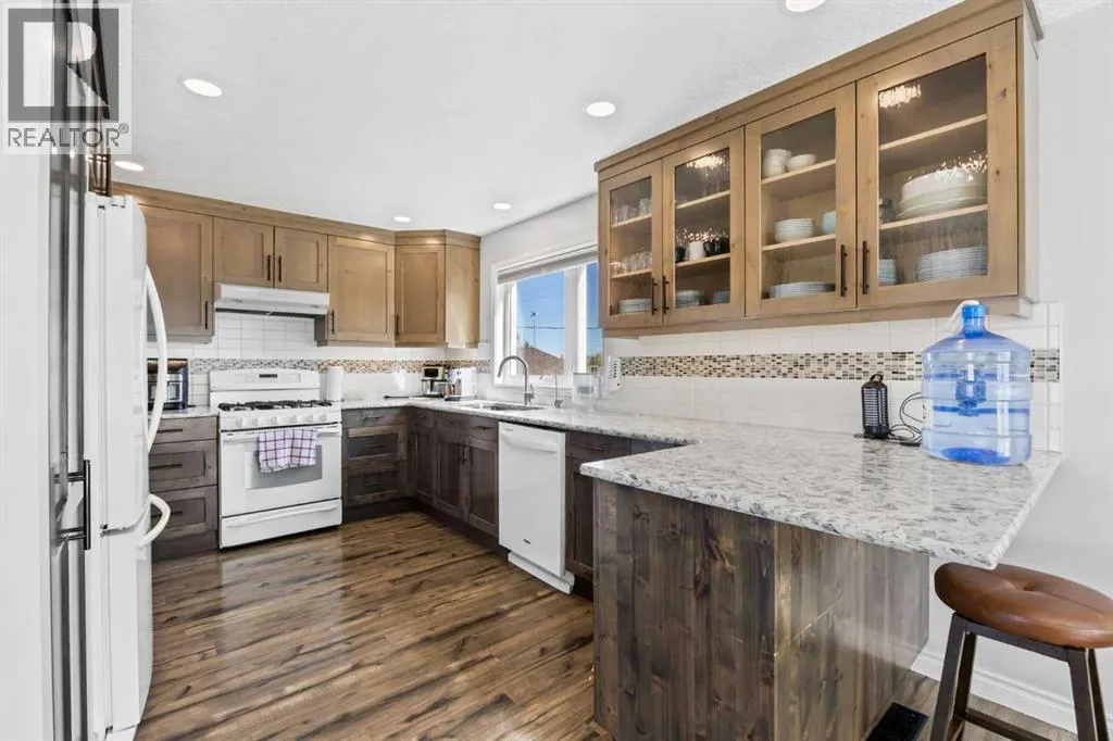 200, 370068 160 Street E