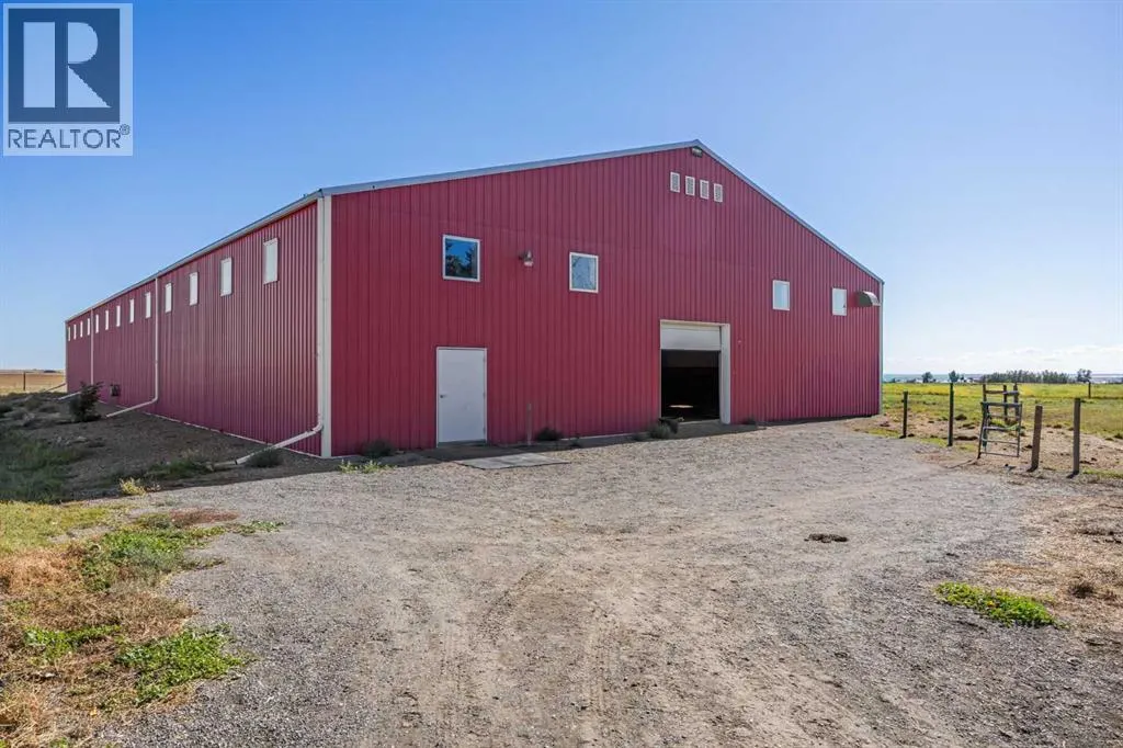 200, 370068 160 Street E
