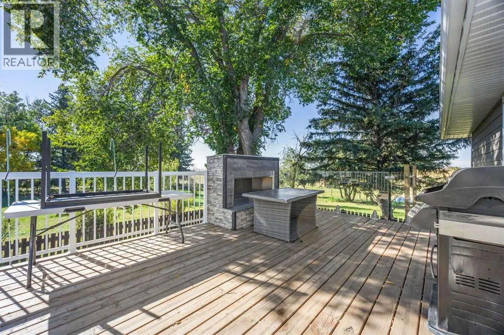 200, 370068 160 Street E