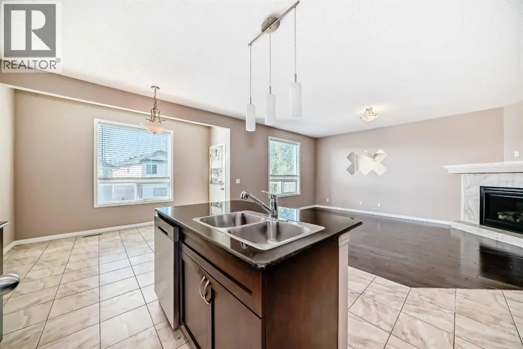 23 Panatella Bay NW