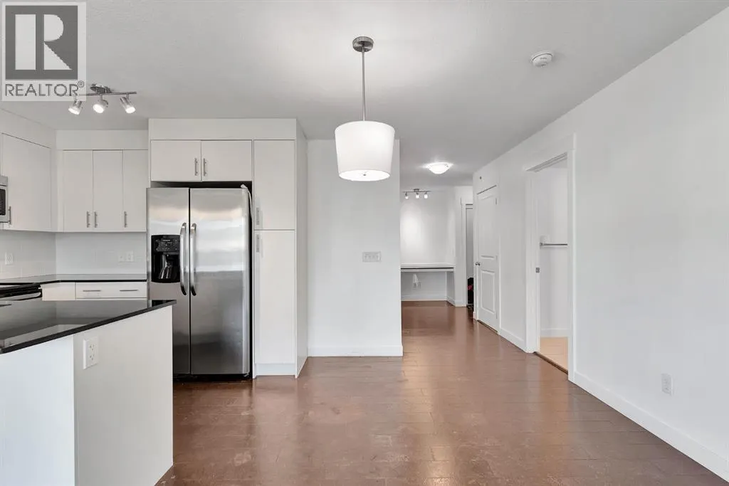 4407, 240 Skyview Ranch Road NE
