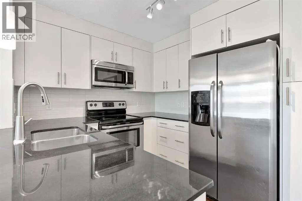 4407, 240 Skyview Ranch Road NE
