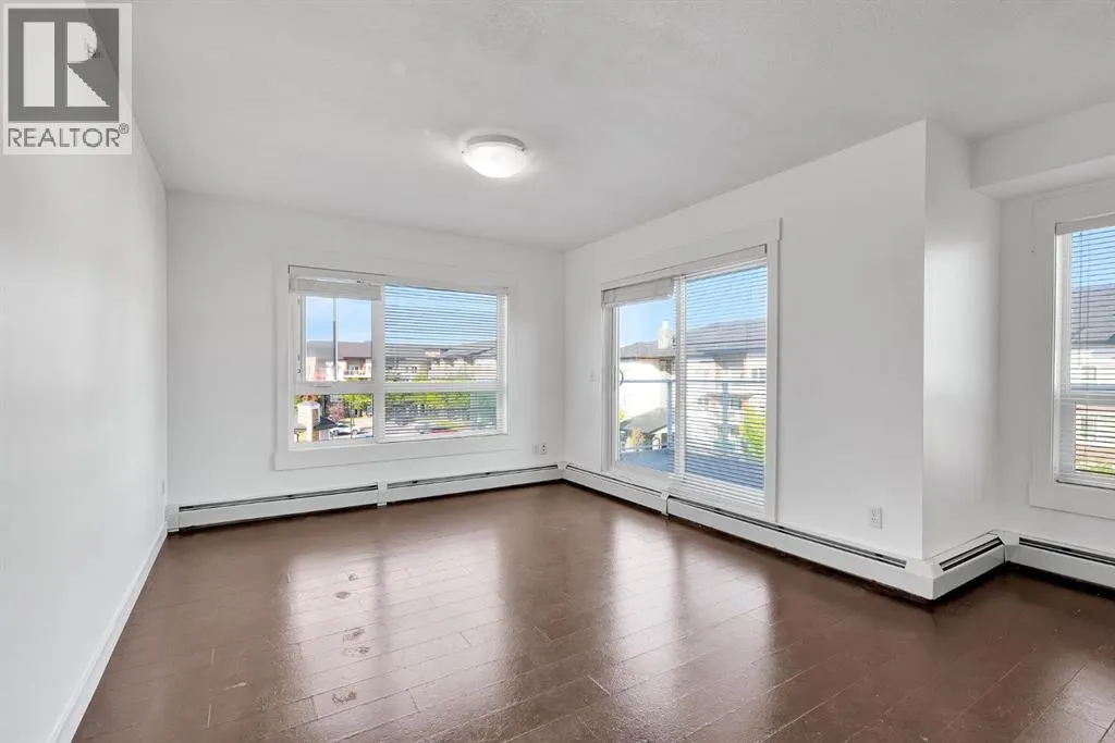4407, 240 Skyview Ranch Road NE