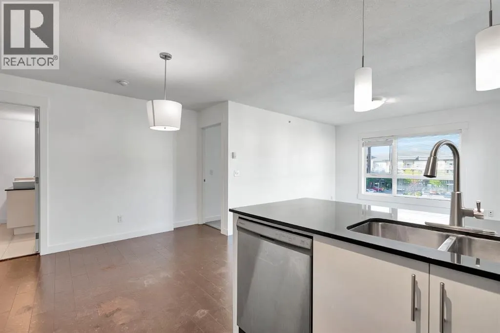 4407, 240 Skyview Ranch Road NE