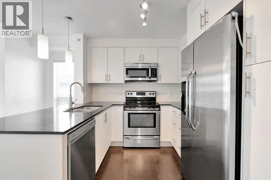 4407, 240 Skyview Ranch Road NE