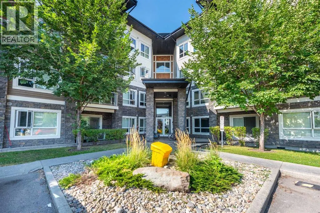 3102, 240 SKYVIEW RANC Road NE