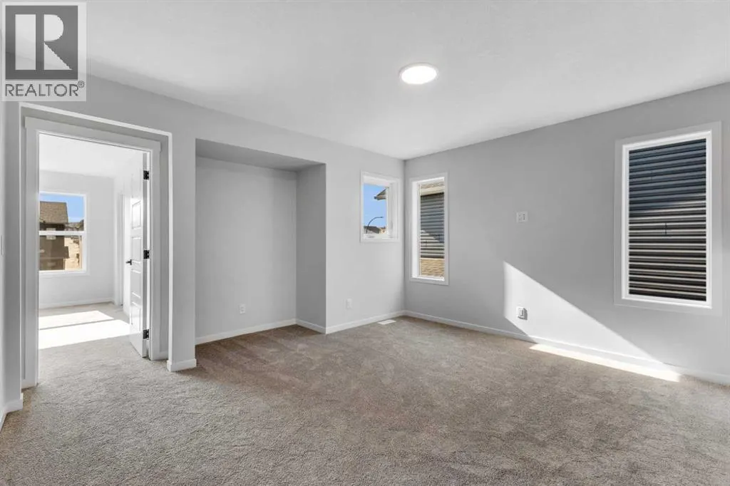 170 Herron Way NE