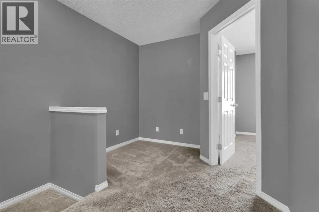 3194 New Brighton Gardens SE