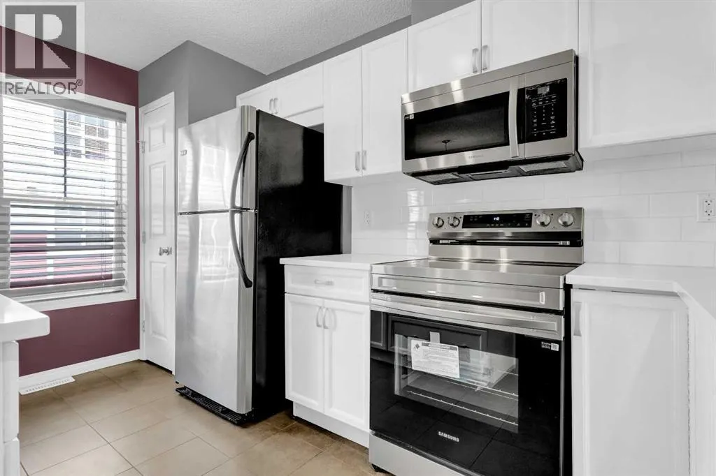 3194 New Brighton Gardens SE
