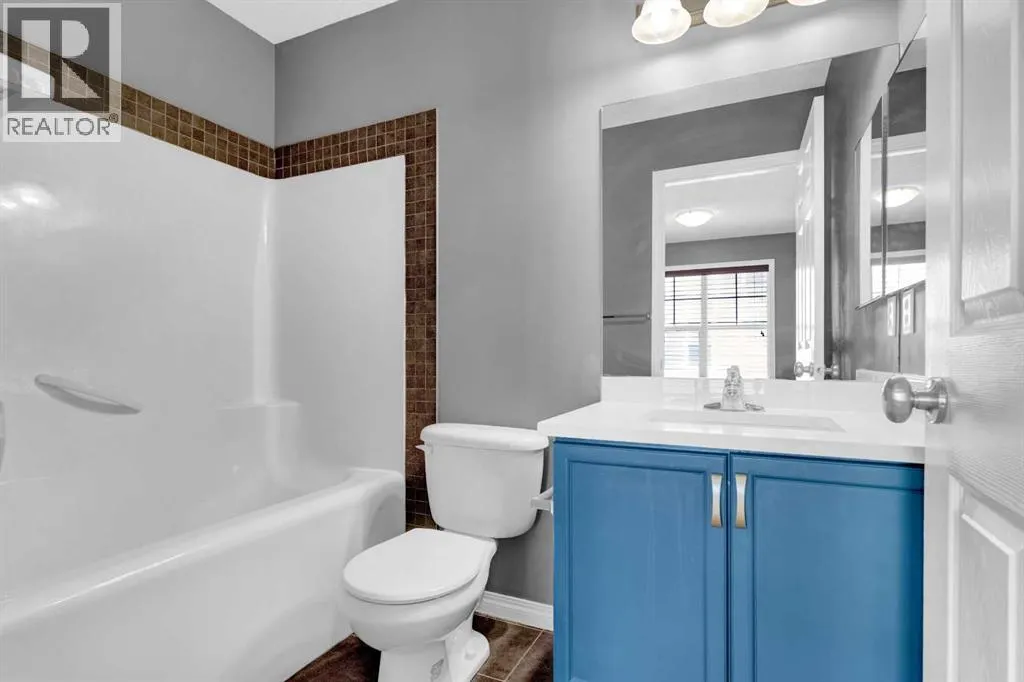 3194 New Brighton Gardens SE