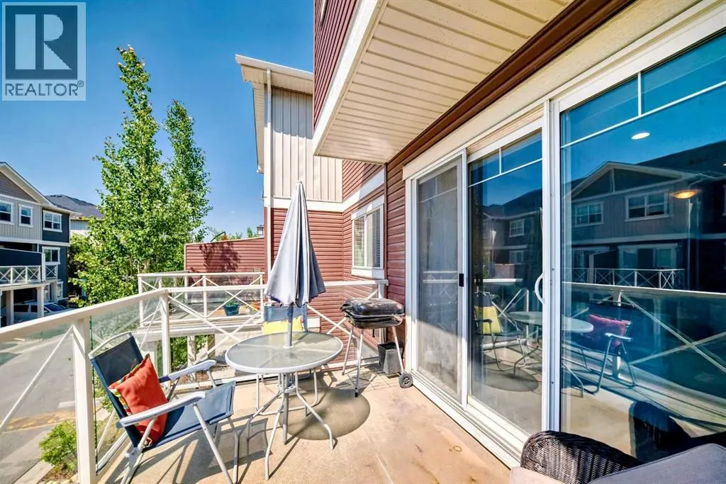 824 Skyview Ranch Grove NE