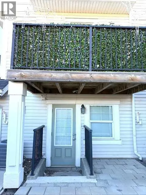 100 New Brighton Point SE