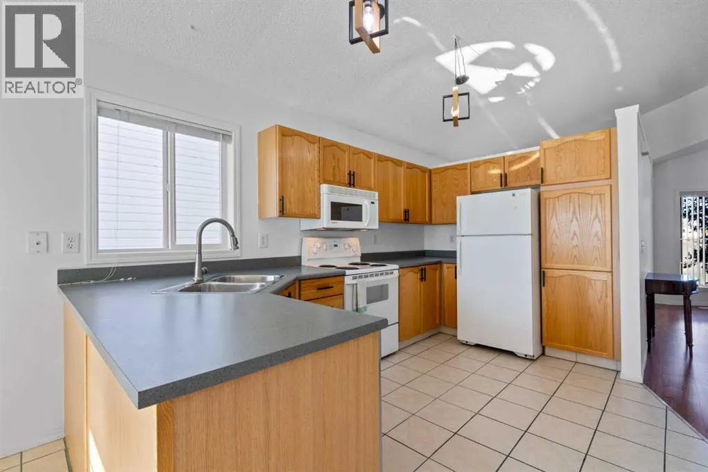 69 San Diego Manor NE