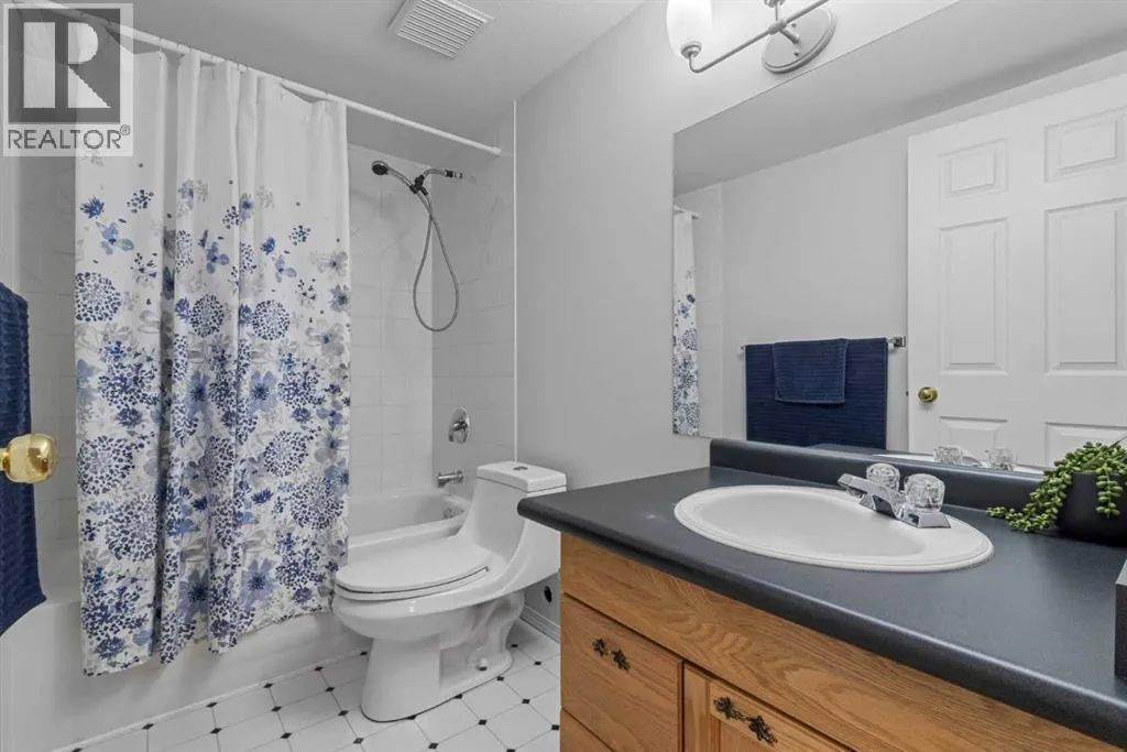 69 San Diego Manor NE