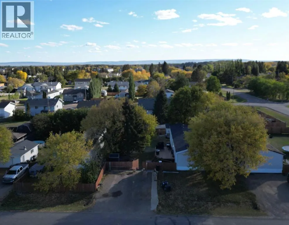 10221 104 Ave