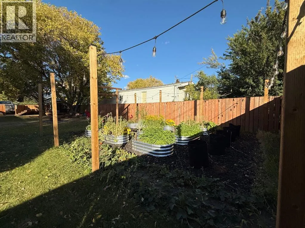 10221 104 Ave