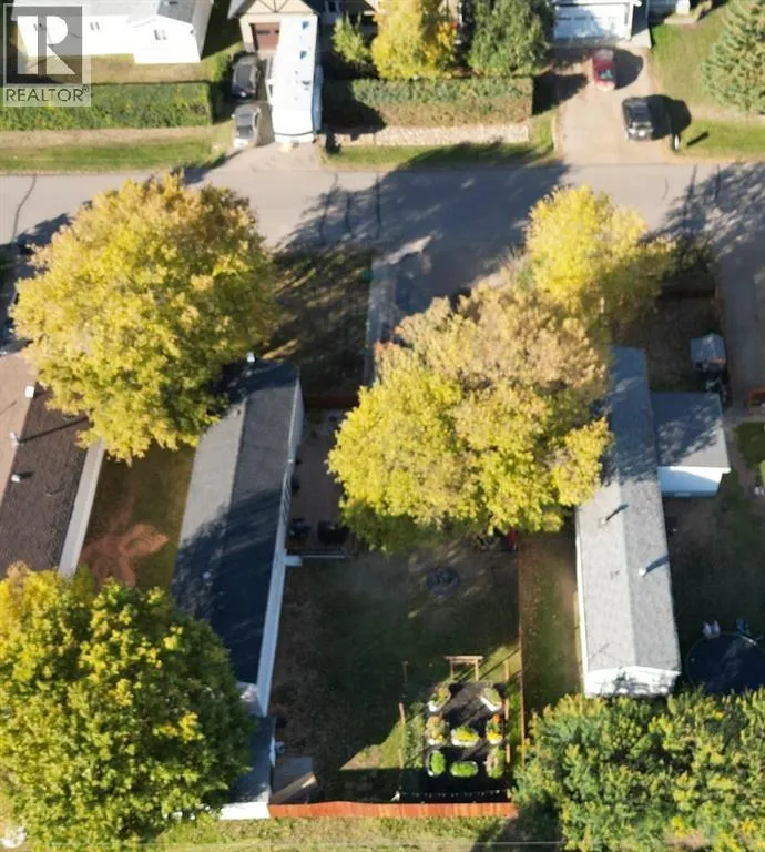 10221 104 Ave