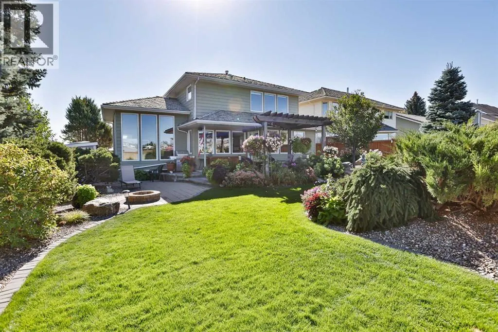 209 Coachwood Point W