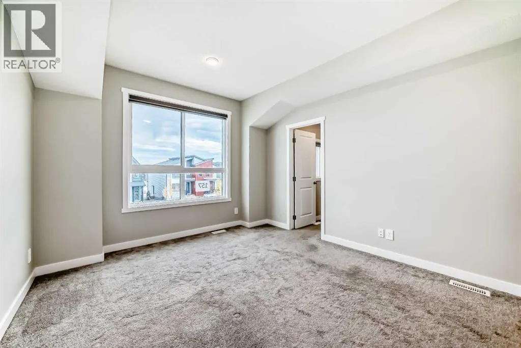 157 Belmont Drive SW