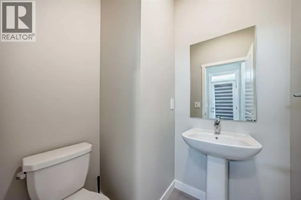 157 Belmont Drive SW