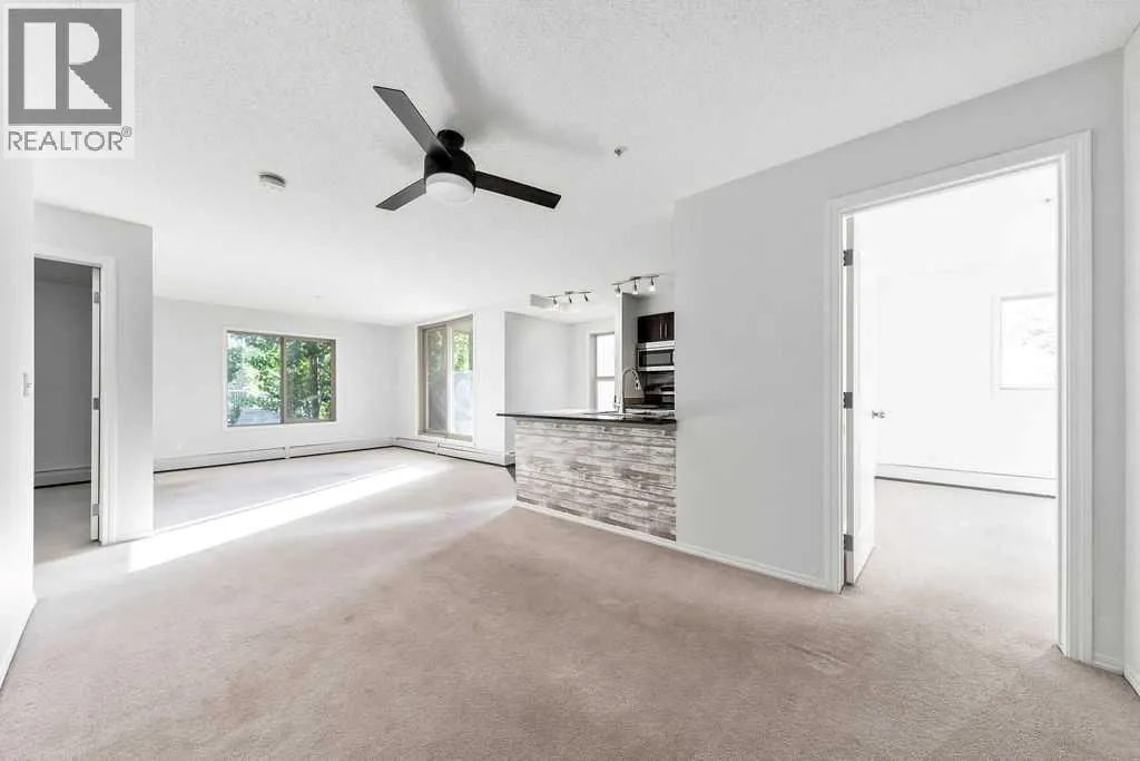 9113, 403 Mackenzie Way SW