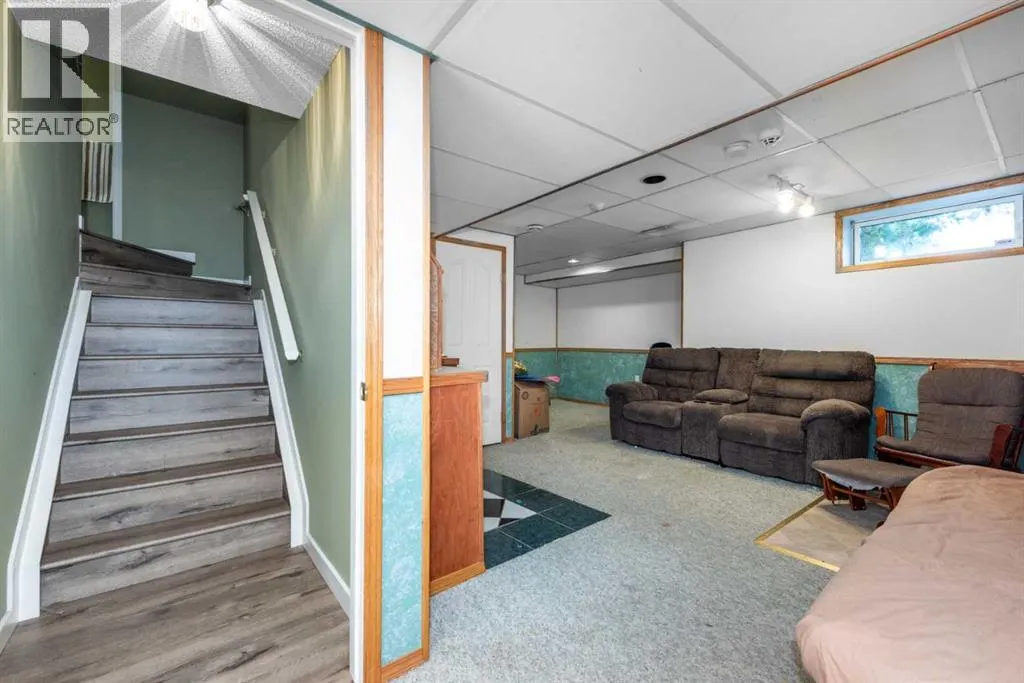 45 River Rock Court SE