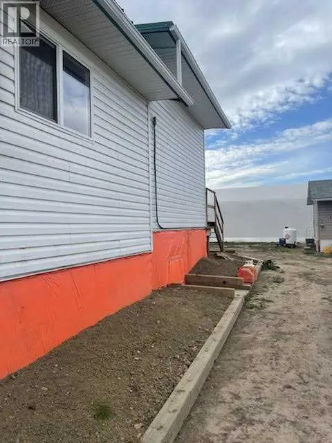 122040 Township Road 734