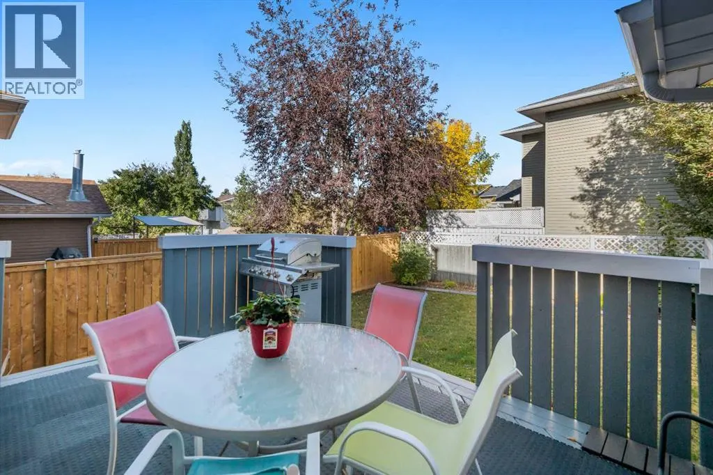 27 Eldorado Road SE