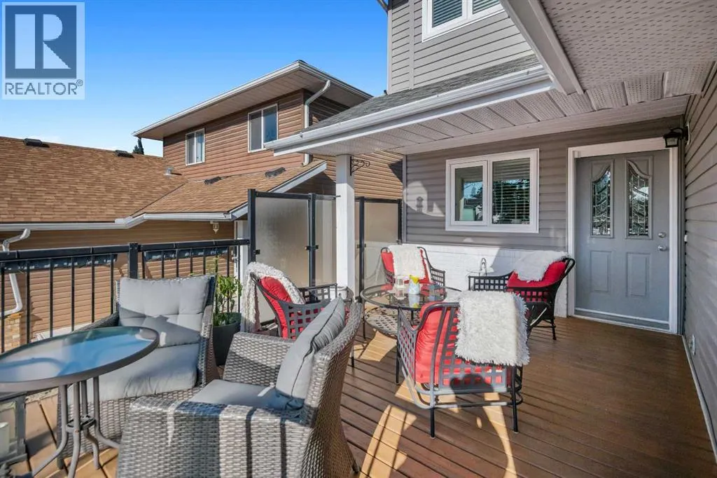 27 Eldorado Road SE